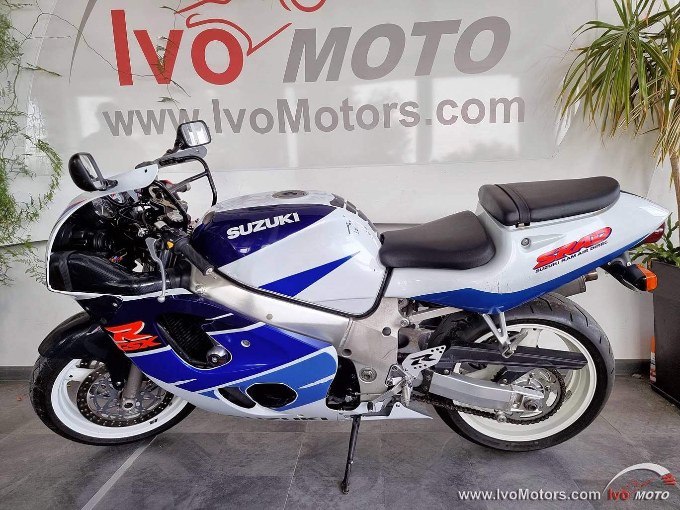 2002 Suzuki GSXR 600 SRAD – M4161 – 3400 лева