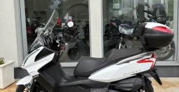 2011 Kymco Downtown 300i ABS – M5092_10