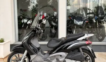 2004 Piaggio Beverly 250 – M5103_10