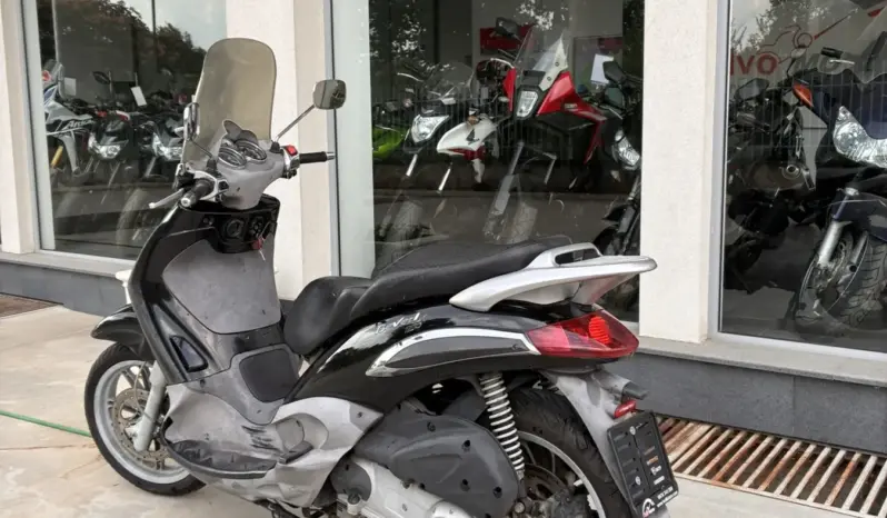 2004 Piaggio Beverly 250 – M5103 full