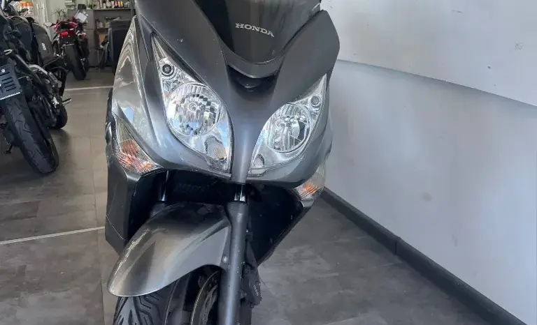2012 Honda Honda Silver Wing 400 – M5118 full