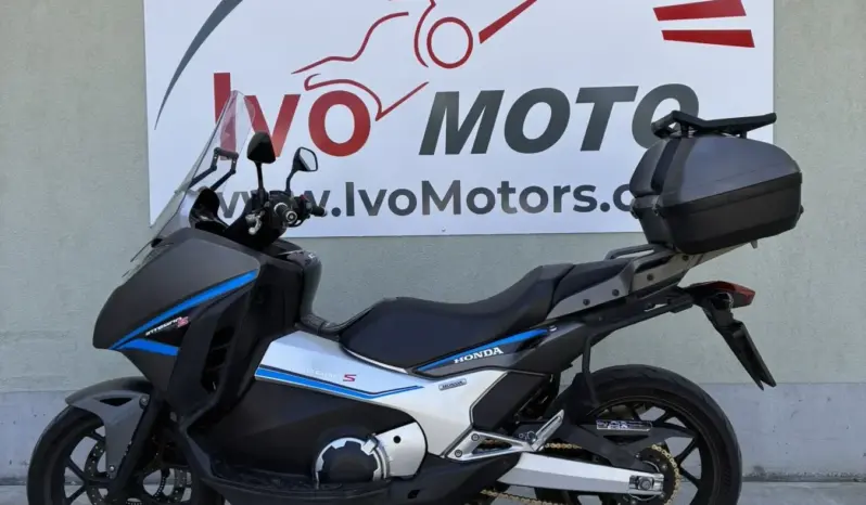 2014 Honda Integra 750 – M5130 _ 05