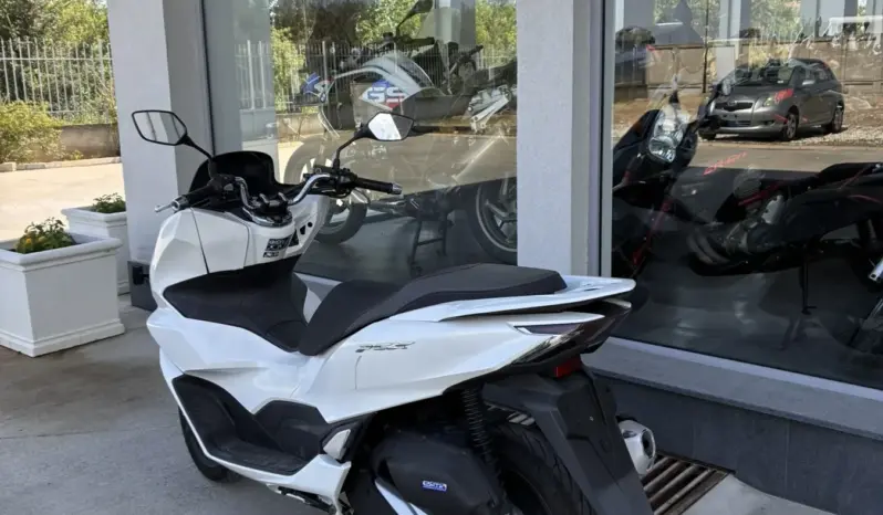 2022 Honda Pcx 125 – M5109 full